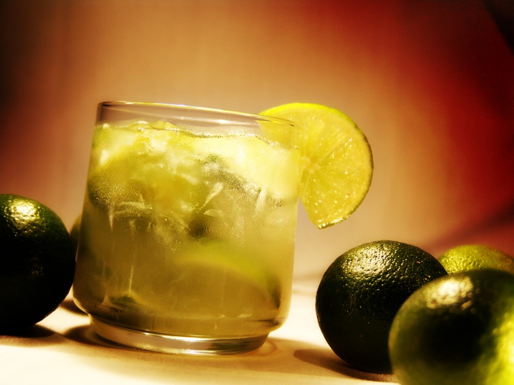 Caipirinha de limão